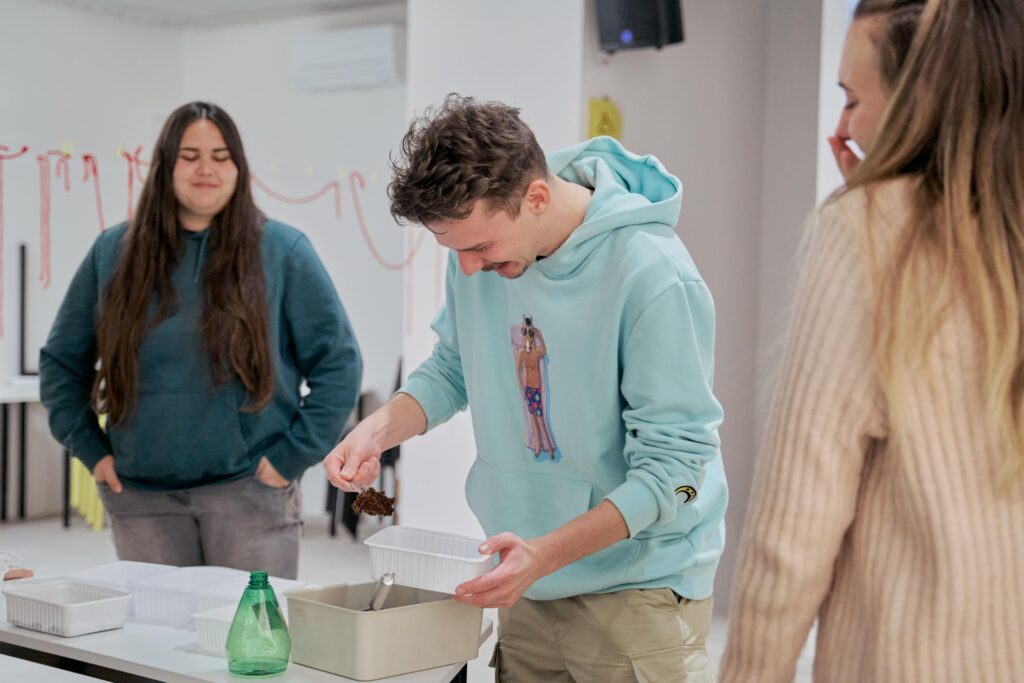 12.01. ökoszorító_43-min