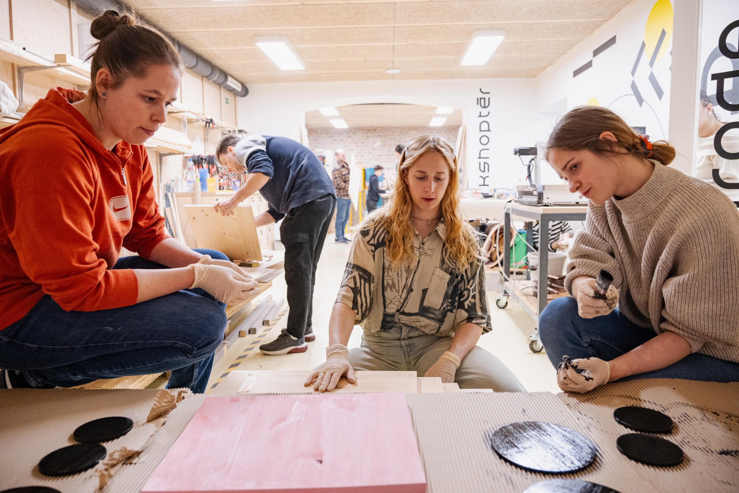 20251110_adapter_muhely_kiskonyha-32 (1)-min