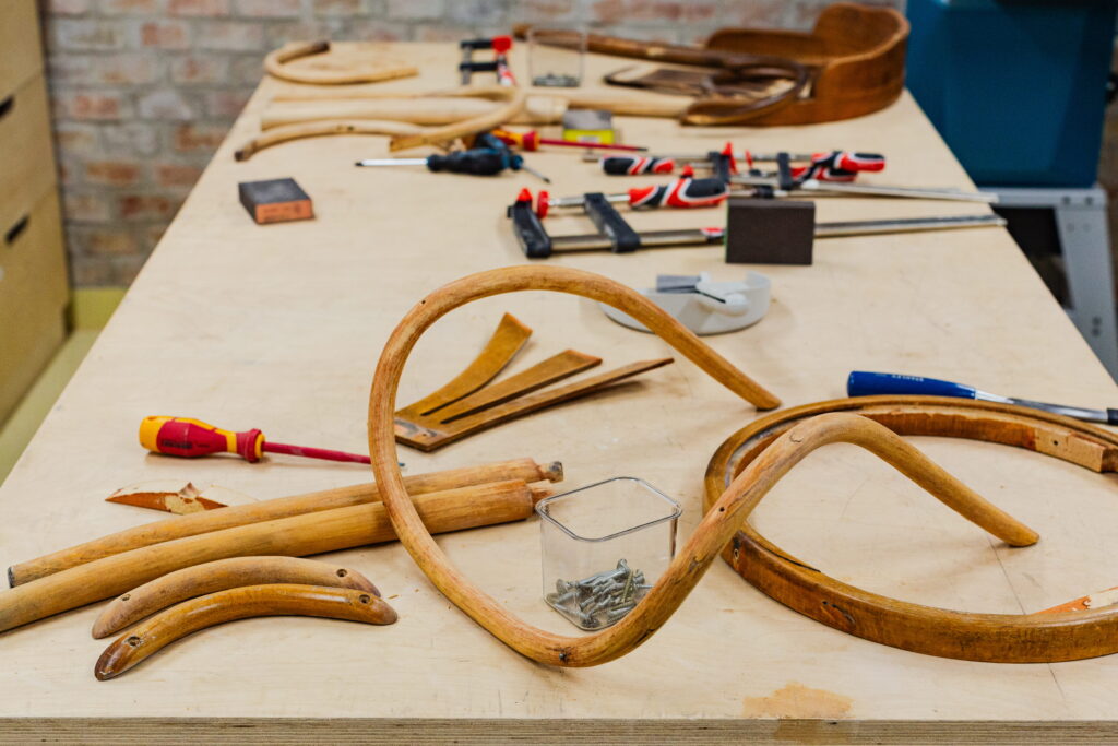 20241012_thonet-3 (1)