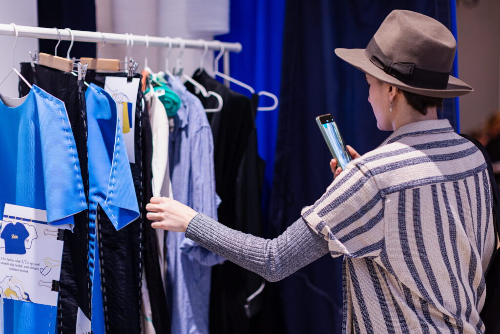 20250401_adapter_divatlabor-9 (1)